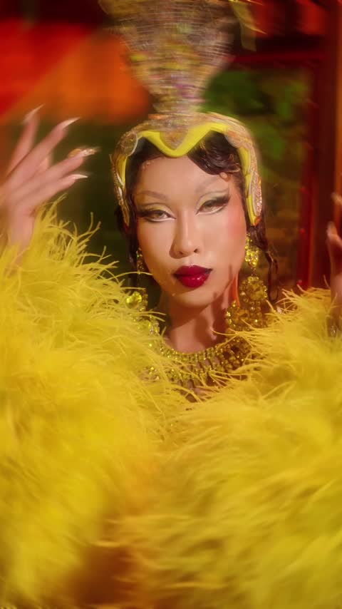 Feathered look